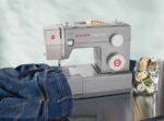 Machines SINGER Heavy Duty 4411 Sewing Machine 08666F31 - Image 2