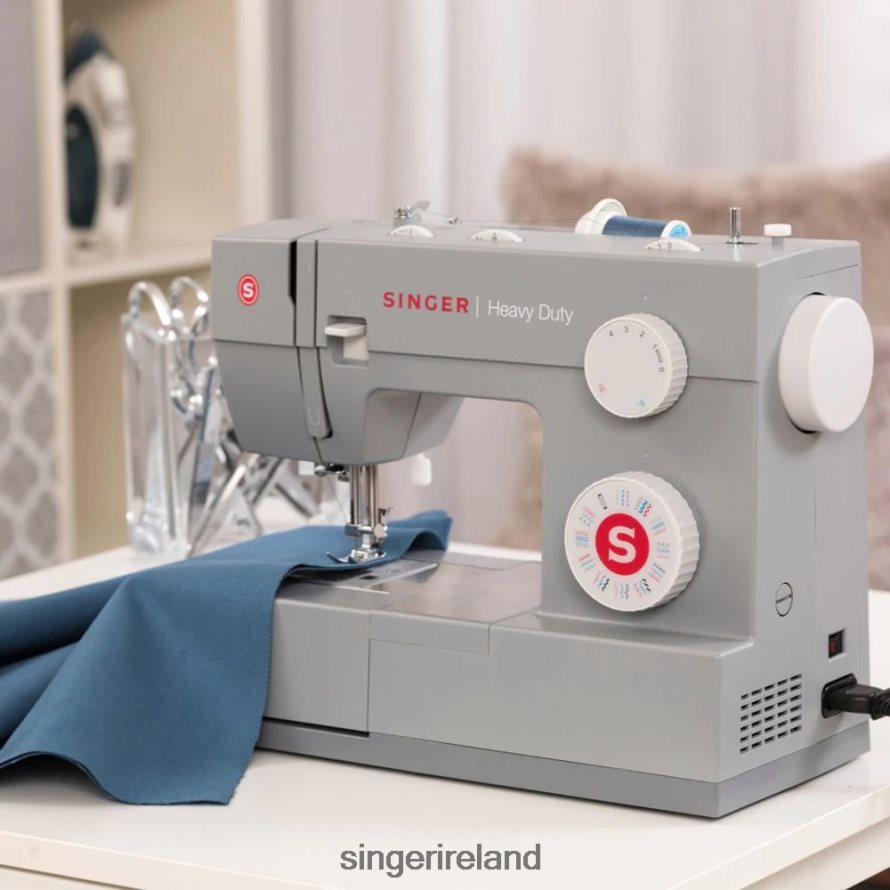 Machines SINGER Heavy Duty 4452 Sewing Machine 08666F25